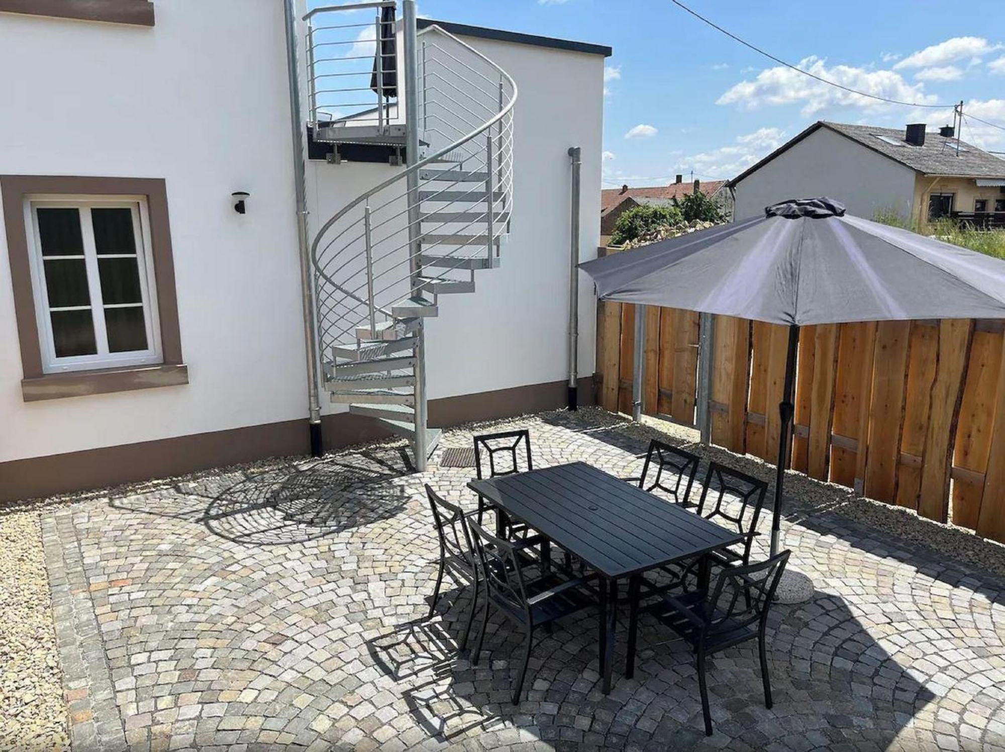Апартаменты Feriendomizil Im Saarschleifenland Метлах Экстерьер фото